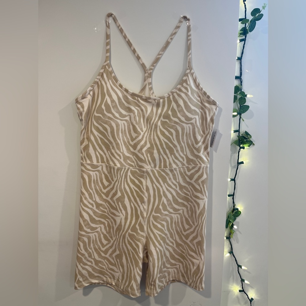 Gap body suit